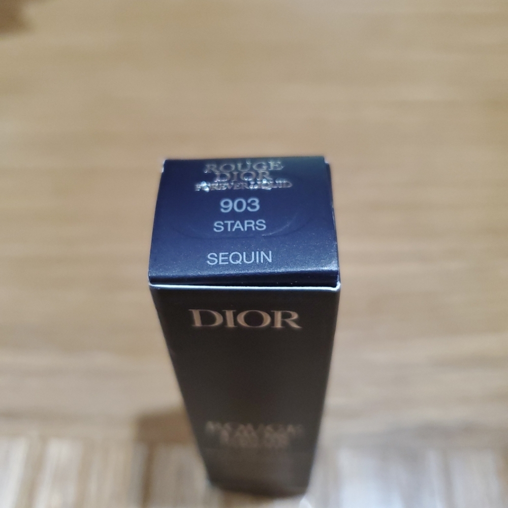 Rouge Dior Forever Liquid Sequin 903 Stars LIMITED EDITION